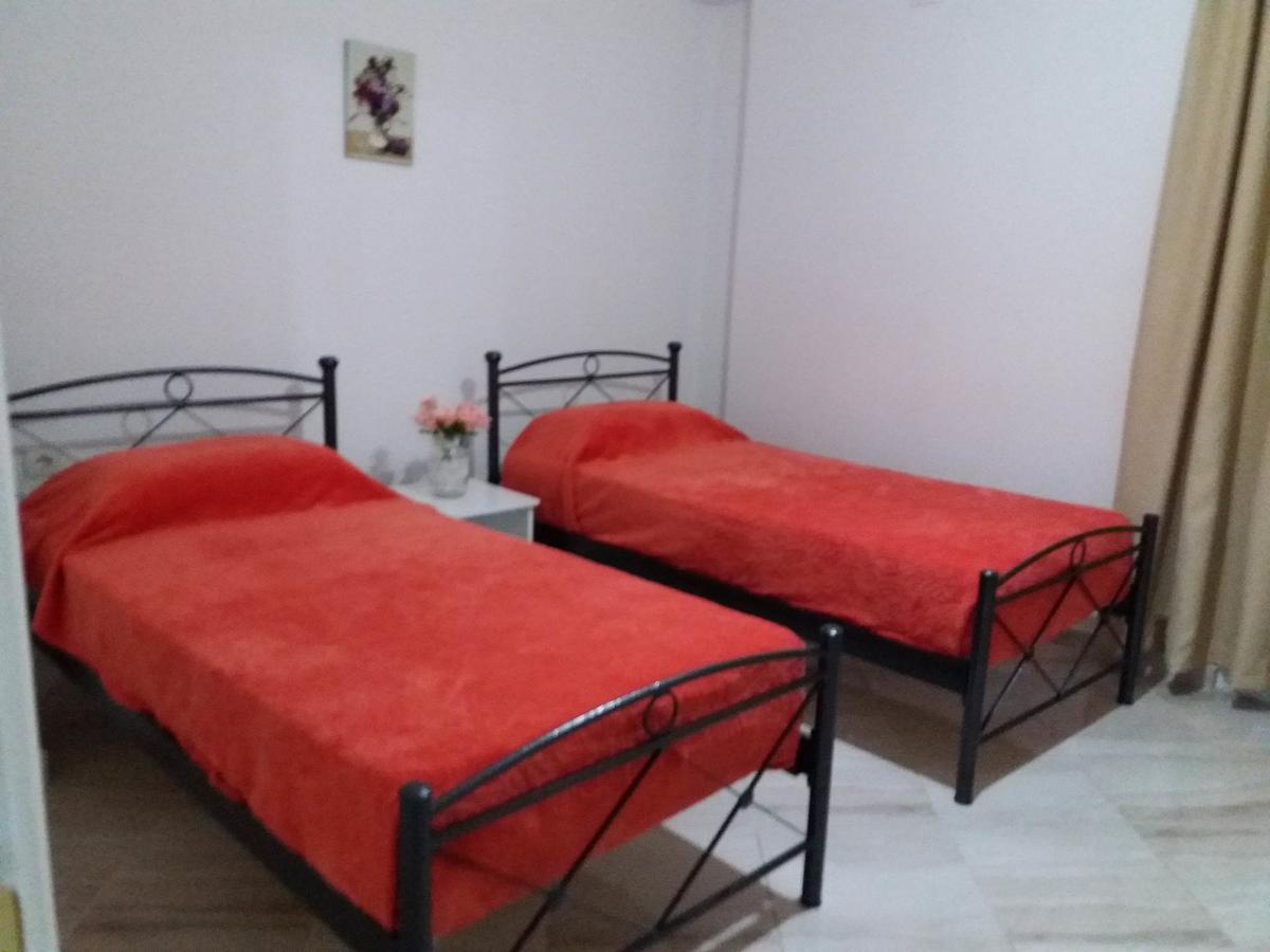 Zeta'S Apartments Саранде Екстериор снимка