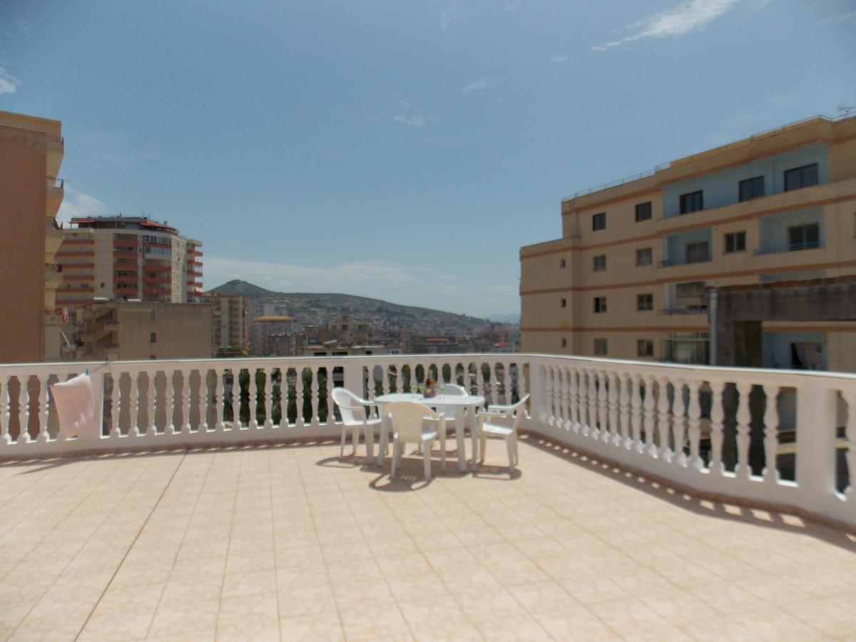 Zeta'S Apartments Саранде Екстериор снимка