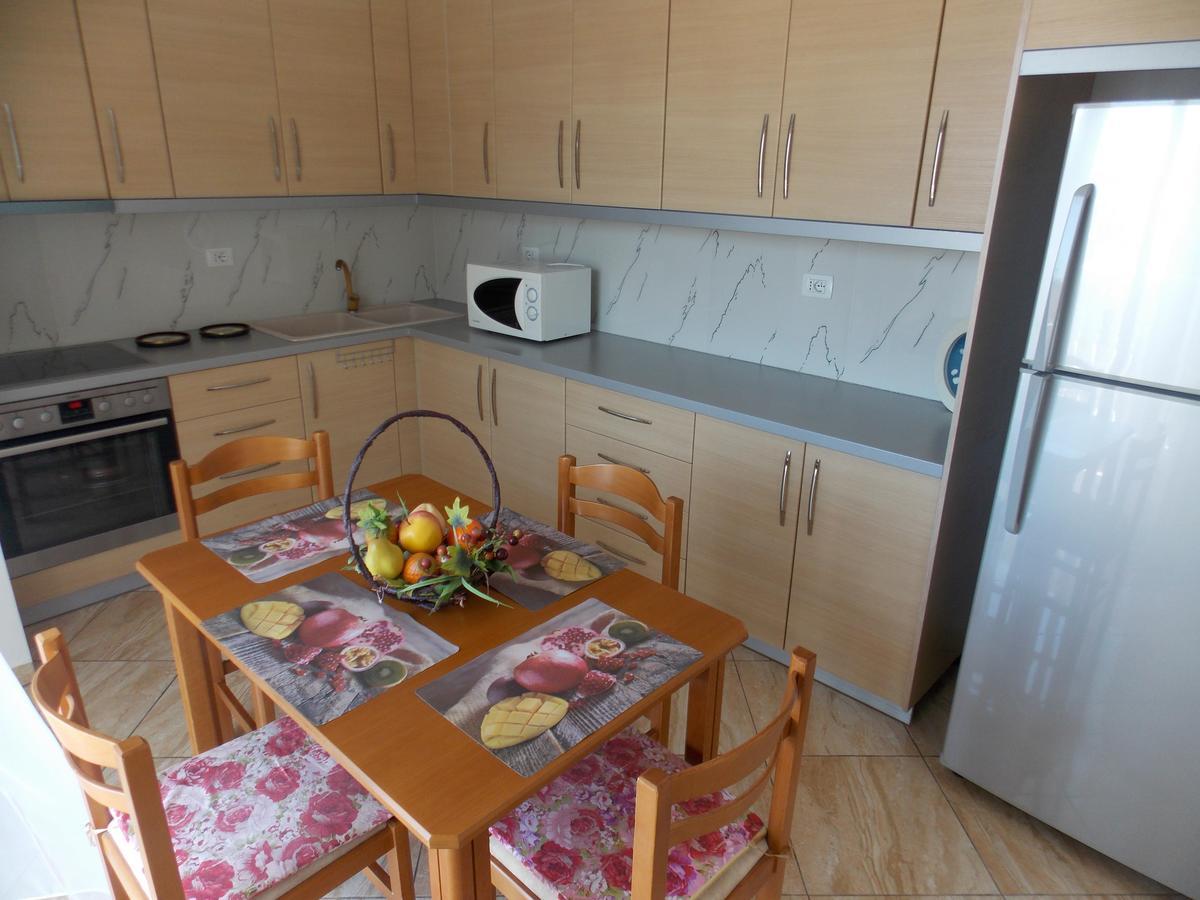 Zeta'S Apartments Саранде Екстериор снимка